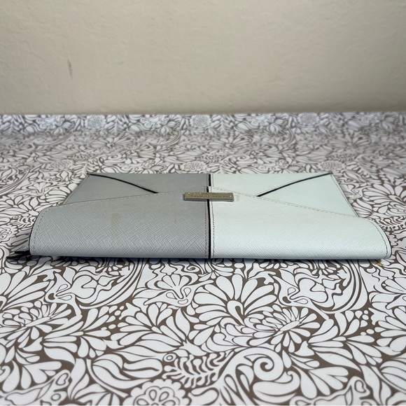 Henri Bendel New York bicolor leather envelope fold over snap clutch - Picture 6 of 10